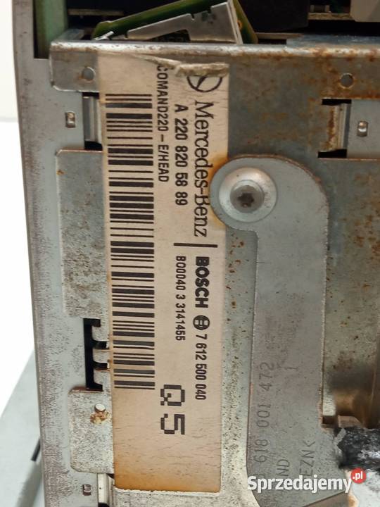 RADIO 8618001723 MercedesBenz Sklasa IV 19982005 Rok produkcji 1999