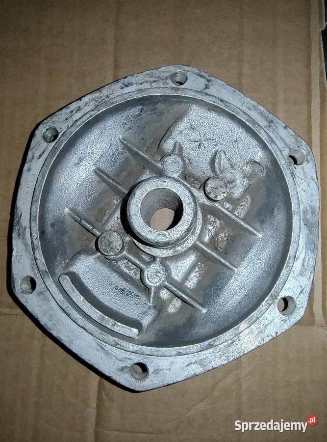Dekiel pokrywa dyfra przekładni głównej Ural M67 Pozostałe Leszno