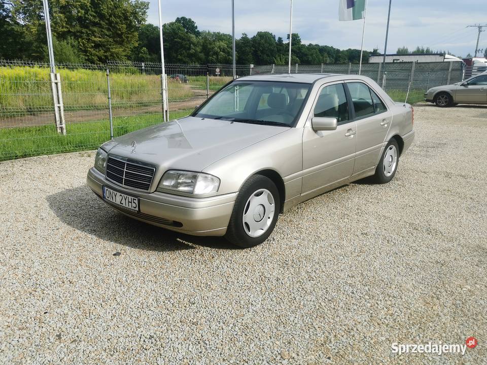 Mercedes W202 C200 Klasyka gatunku LPG Automat Rok produkcji 1994 Nysa