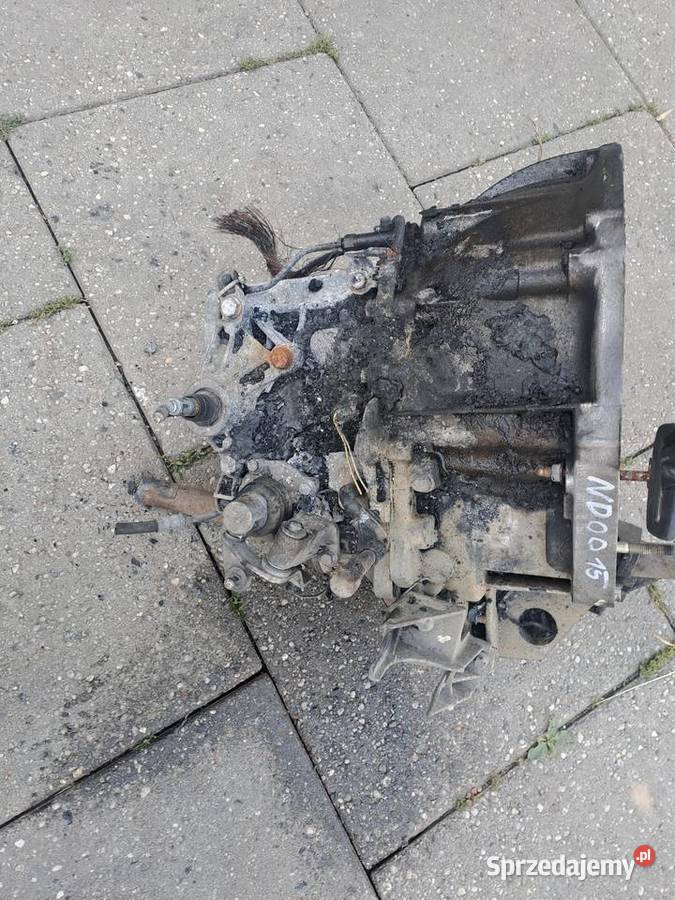 Renault Scenic 20 135 skrzynia biegów kod ND0015 osobowe Części samochodowe Jastrzębie-Zdrój sprzedam