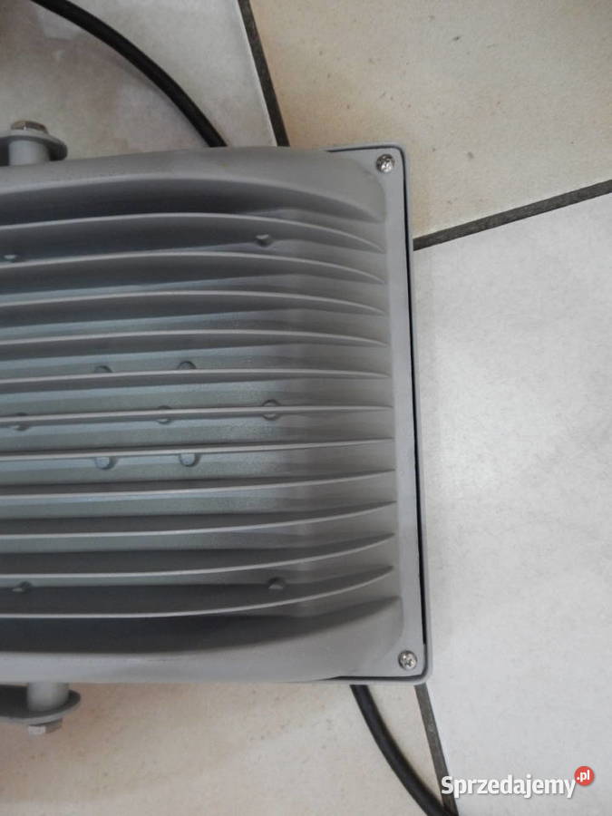 Naświetlacz halogen LED 100W Anlux Leżajsk sprzedam