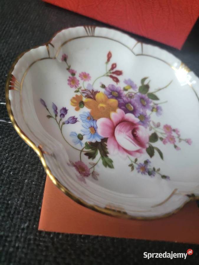 Paterka porcelana z lat 30 tych certyfikat ROYAL