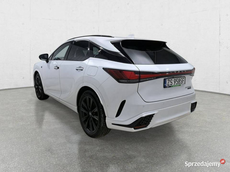 Lexus RX V 2022 Rok produkcji 2023 Komorniki