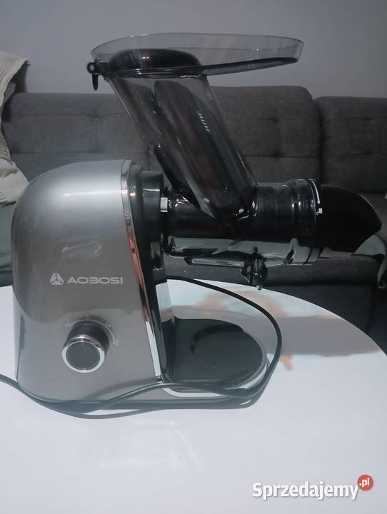 wyciskarka wolnoobrotowa slow juicer marki Oborniki