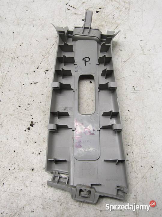 OSŁONA POSZYCIE SŁUPKA PRAWA PRAWE SUZUKI SWIFT