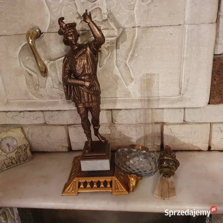 Sprawnafiguralna lampa naftowa z cynkalu 80 5