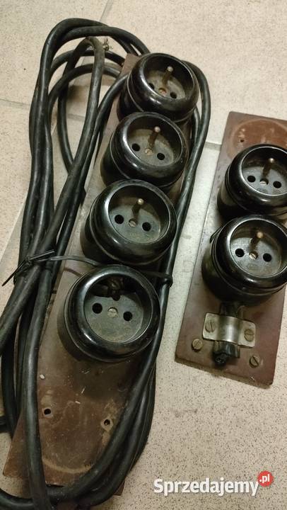 Gniazdko elektryczne bakelit loft czarne PRL sprzedam