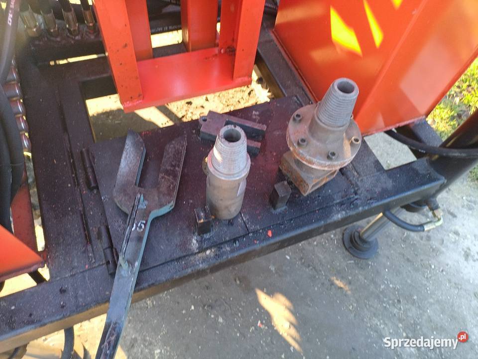 Wiertnica do studni hydrauliczna samojezdna Zimnowoda