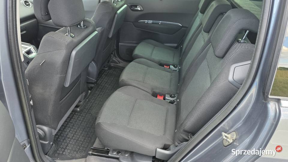 Peugeot 5008 16 benz 7osobowy przyciemniane szyby sprzedam