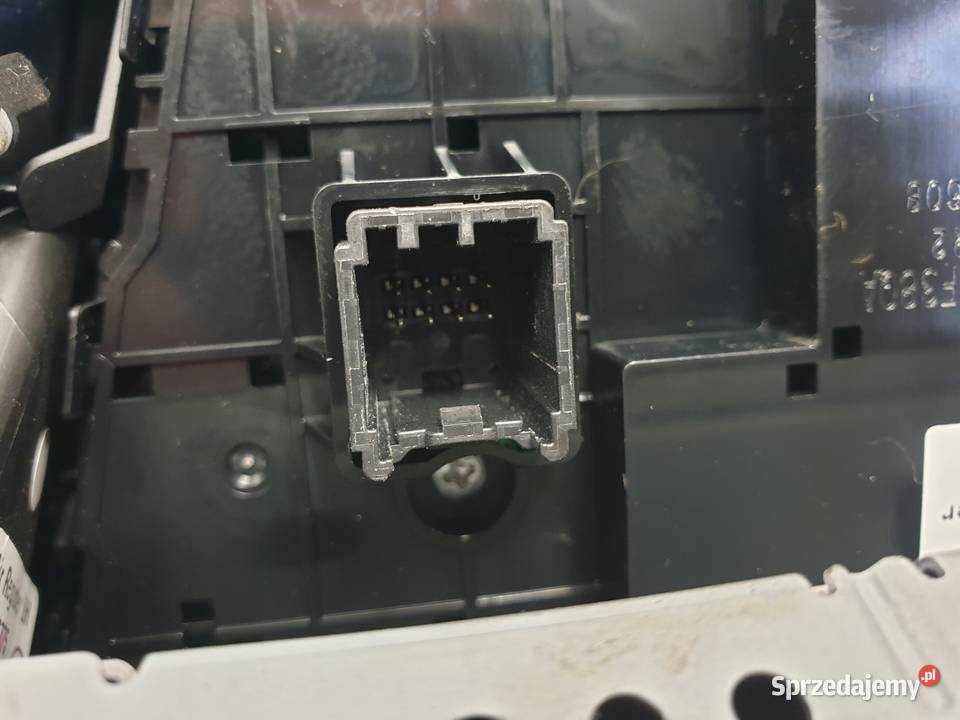 Ford Fiesta MK7 VII Lift RADIOODTWATRZACZ Panel osobowe Sprzęt audio fabryczny lubelskie Janów