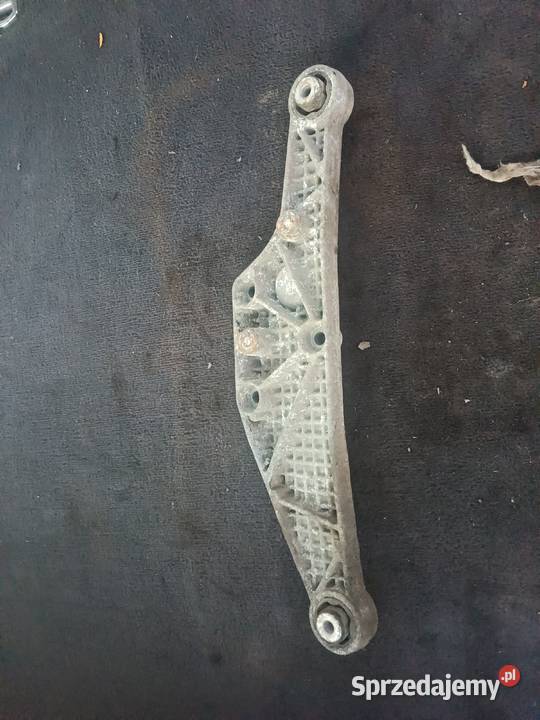 Łapa 8D0 599 285 Audi A4 B5 a35 Myszków