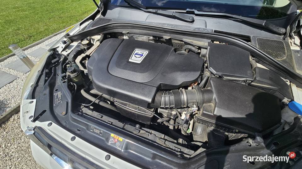 Volvo XC 60 Rdesign 24 D 4x4 automatyczna Otałęż
