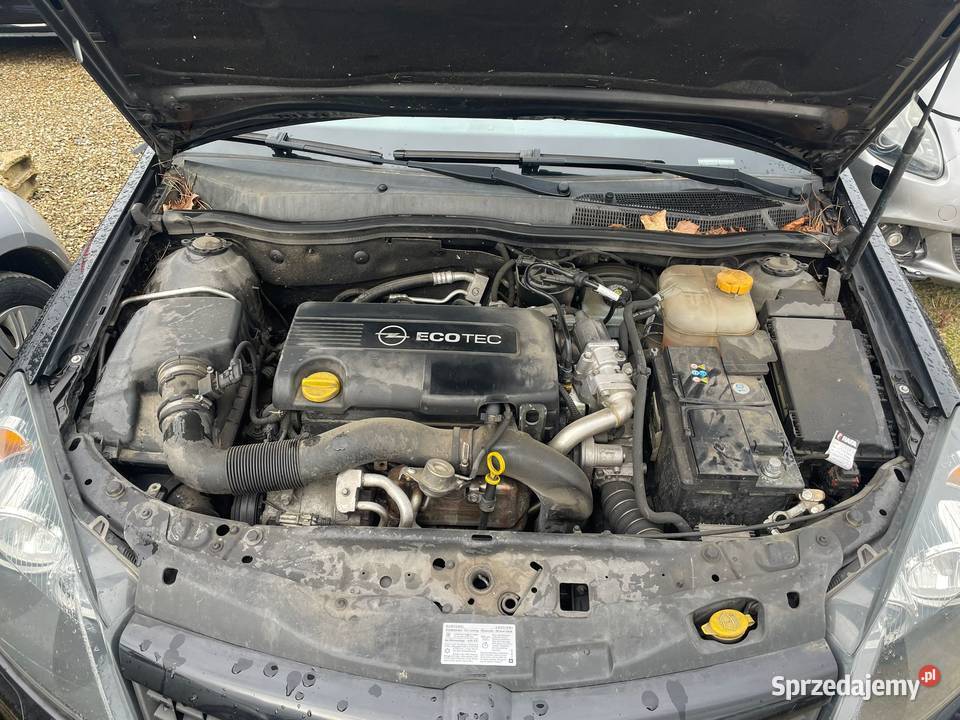 OPEL Astra GTC Coup 17 CDTi 125 sport BB668 dolnośląskie