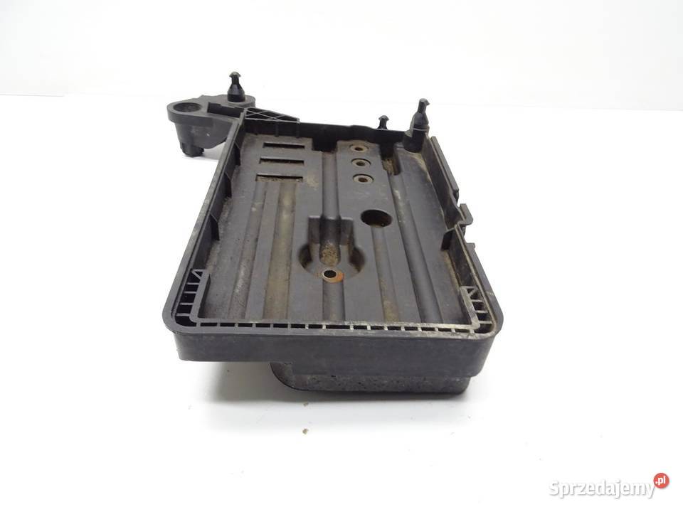 PODSTAWA AKUMULATORA 5Q0915321G OCTAVIA III A3 Akumulatory małopolskie