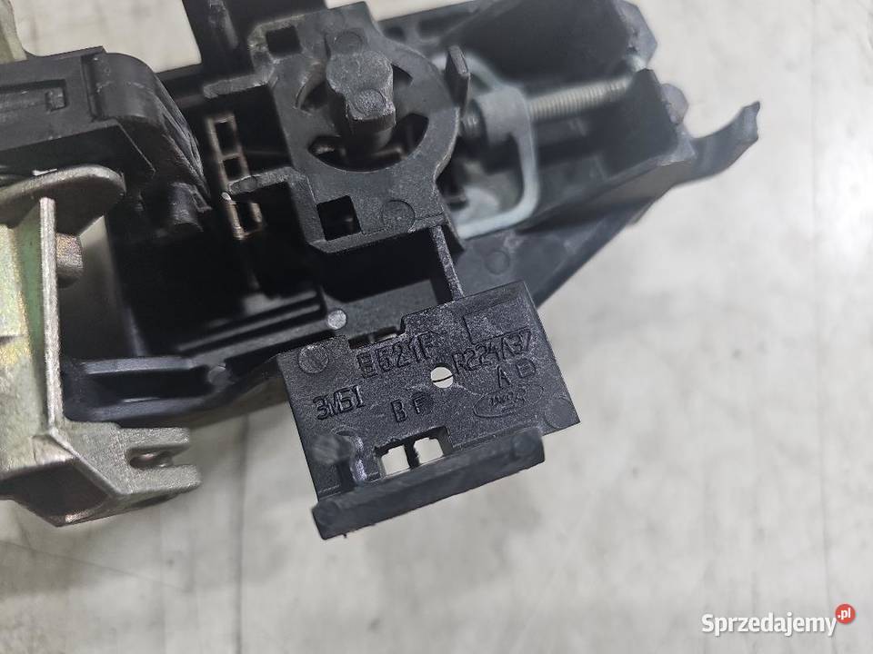 KLAMKA LEWY TYŁ FORD C MK2 3M51R224A37A sprzedam