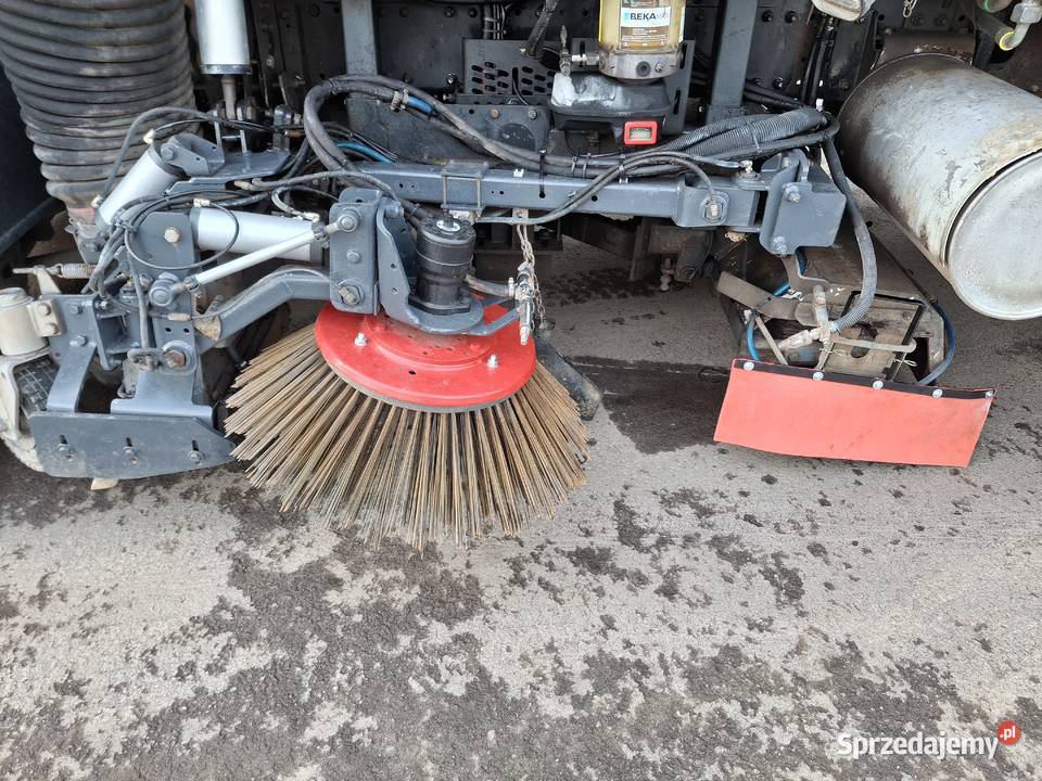 MAN TGM 18290 Zamiatarka BUCHER Karcher 2 nie Specjalne sprzedam
