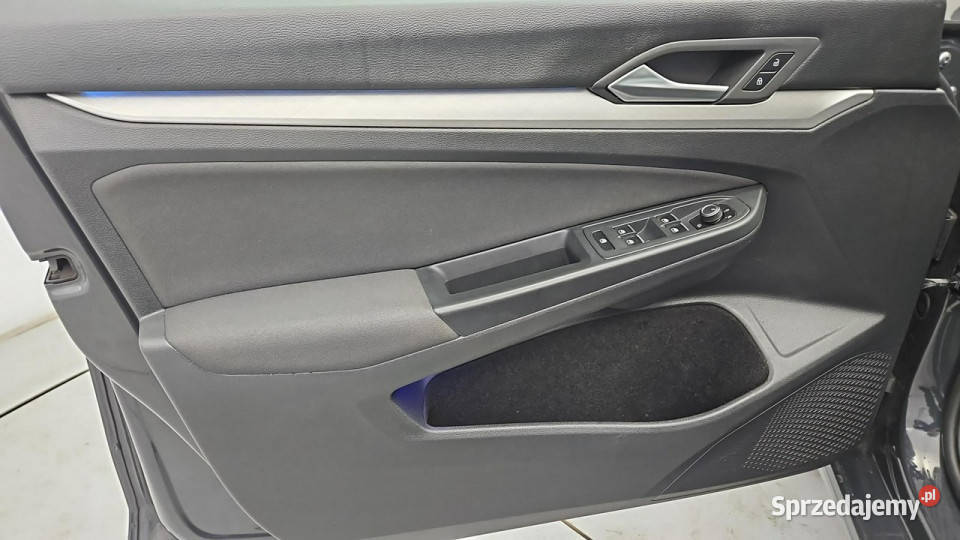 Volkswagen Golf VIII 20 TDI Life Z Polskiego Warszawa