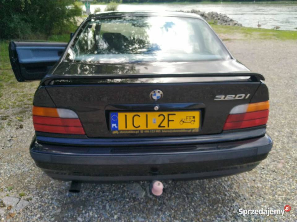 BMW 320 E36 Coupe 1991 Rok produkcji 1991 Seria 3 Tarnów sprzedam