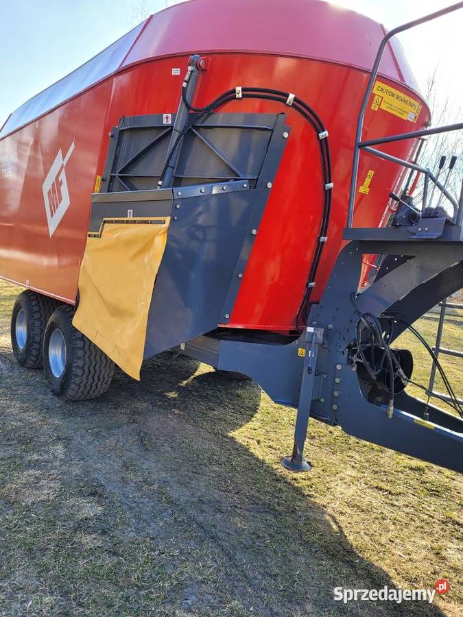 Paszowóz wóz paszowy Plug Ovlac nieuszkodzony Nur