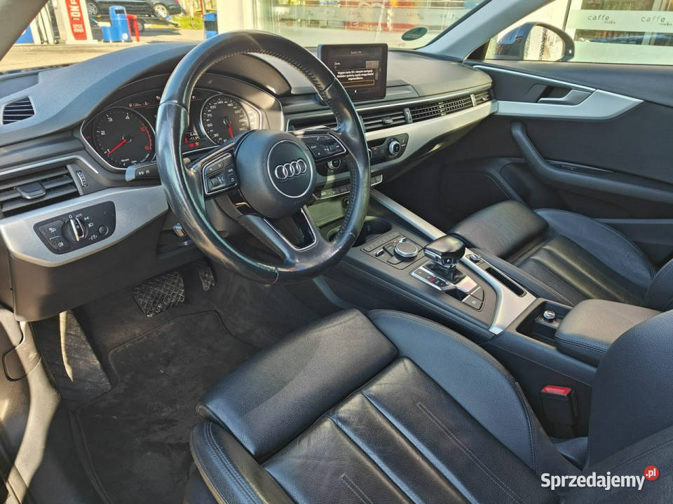 Audi A4 Nowy rozrząd serwisie olejowym silnika i 1968cm3 Karczew