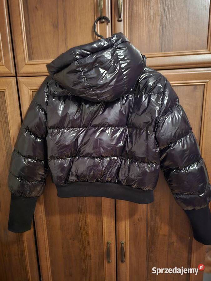 Sprzedam kurtkę zimowa z kapturem do pasa L Zimowa  Kraków
