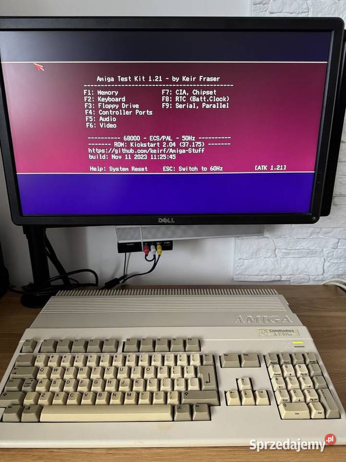Amiga 500 sprawna działa bez problemu Warszawa