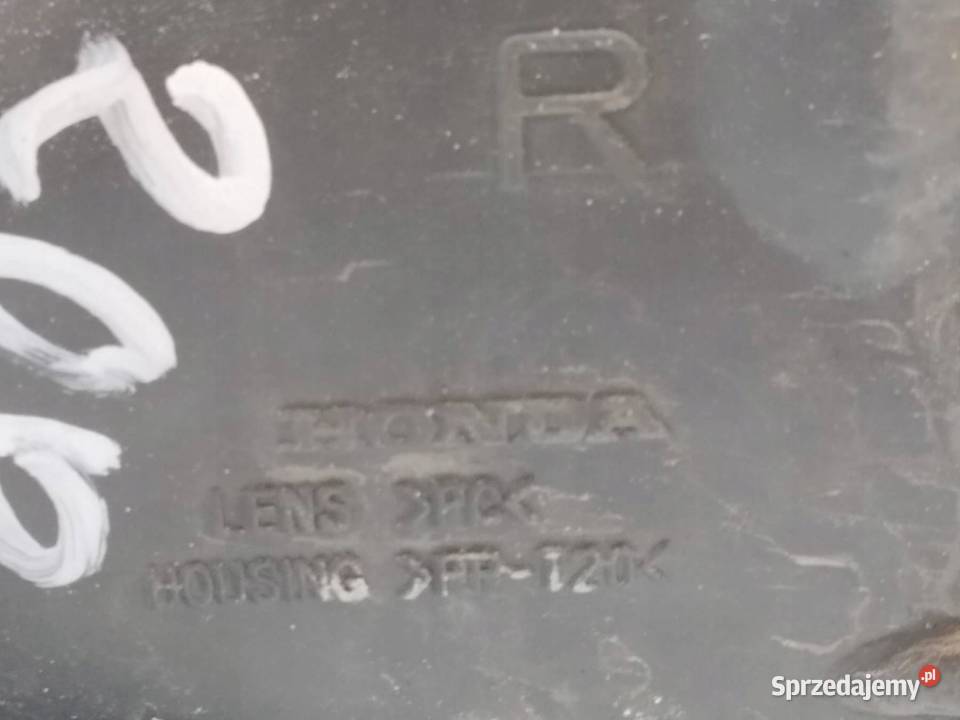 LAMPA PRZÓD PRAWA EUROPA Honda Stream I 20002006 Oświetlenie