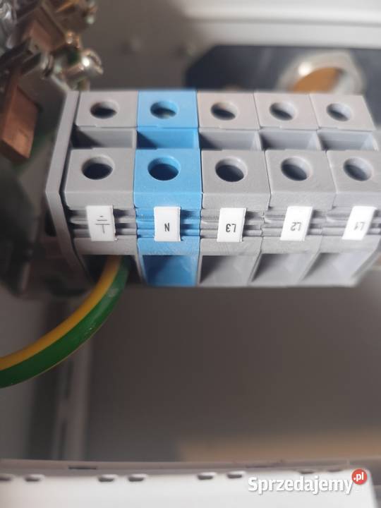 Skrzynka elektryczna osobowe Baćkowice