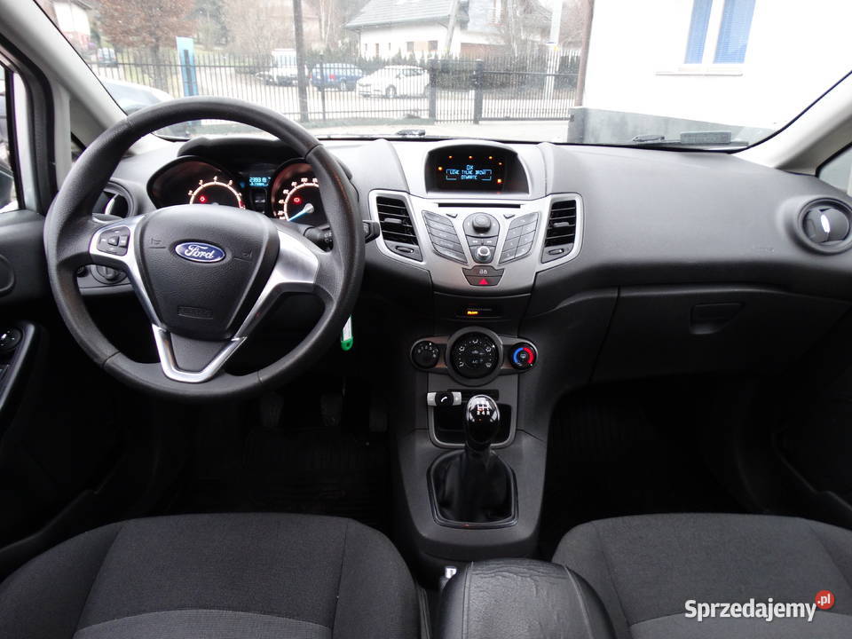 Ford Fiesta mk7 lift Wypożyczalnia wynajem Przebieczany