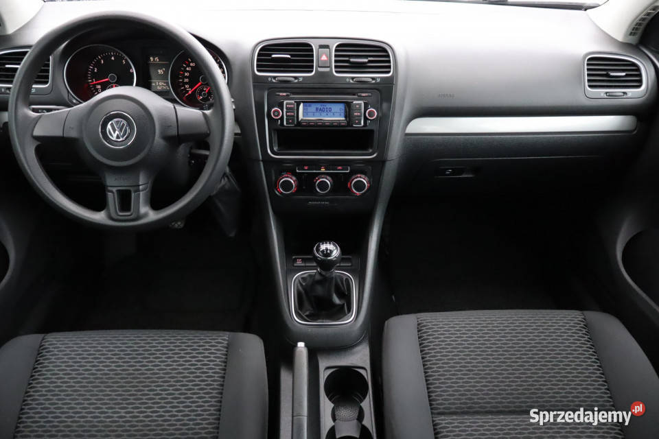 VW Golf 14 16V 1390cm3