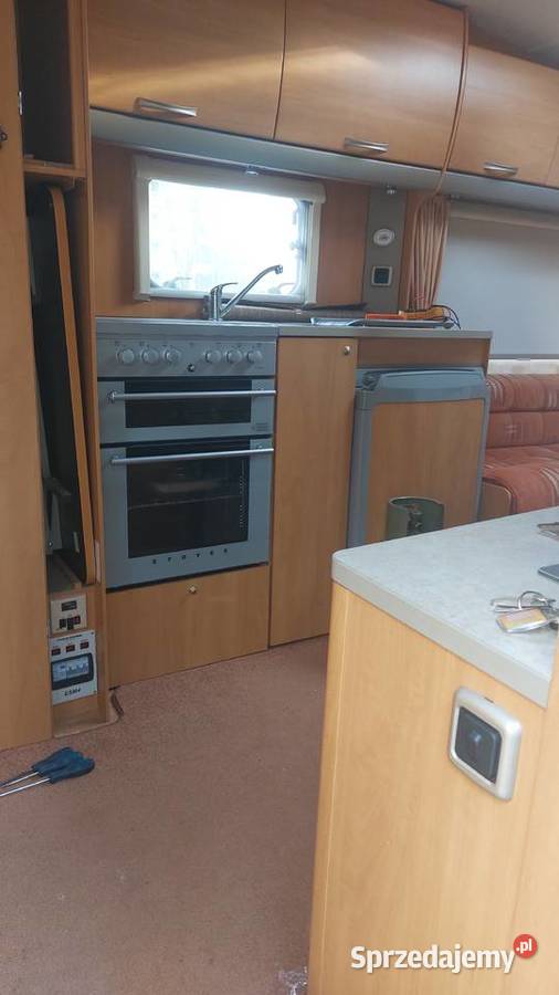 Przyczepa kempingowa SWIF CHARISMA 230 EUROPA