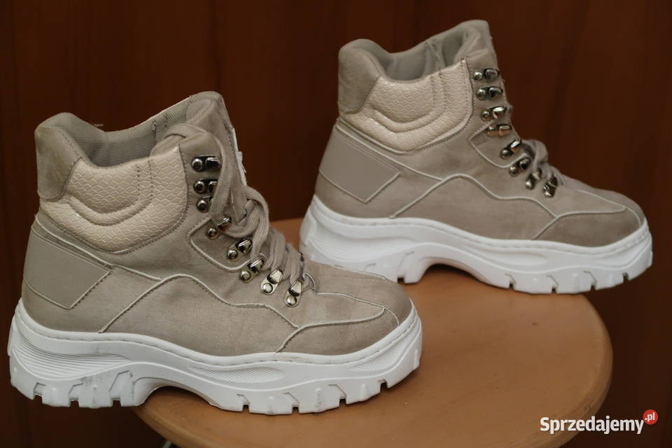 Damskie buty trzewiki trapery firmy SINSAY 39 Siedlce