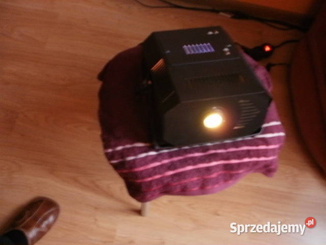 Lampa muzyczna z różnokolorowymi efektami Sprzęt estradowy, studyjny i DJ-ski Wolbrom