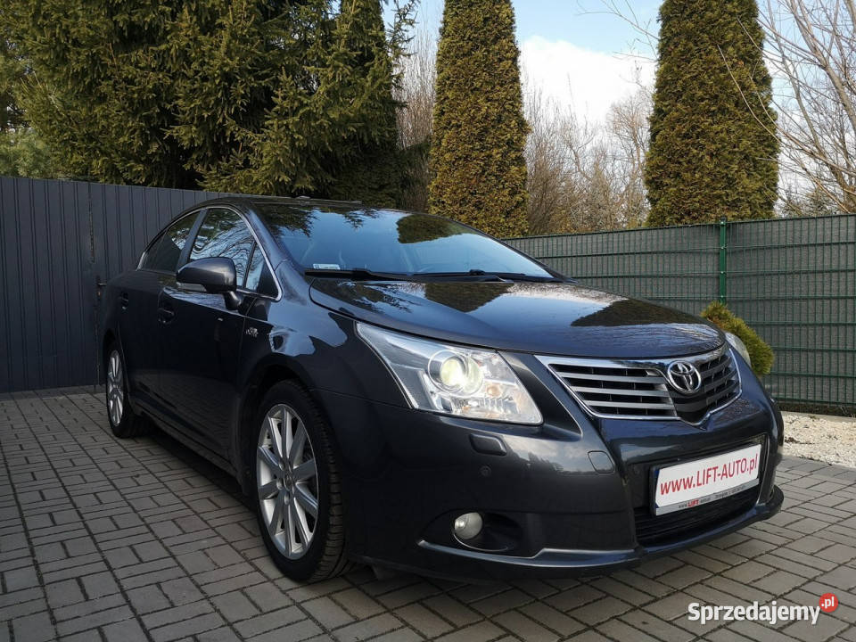 Toyota Avensis 22 DCAT 177 Klima Automat Navi gniazdo USB Avensis