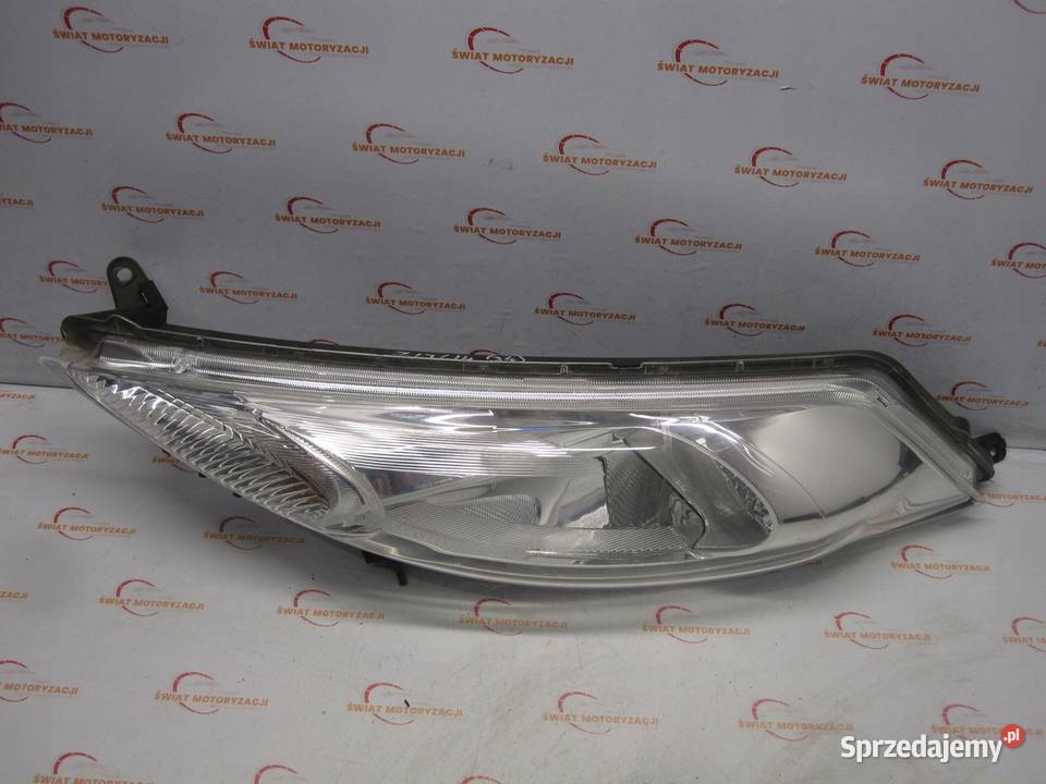 NISSAN JUKE I F15 10r lampa lewa przód ANGLIK osobowe świętokrzyskie Kielce
