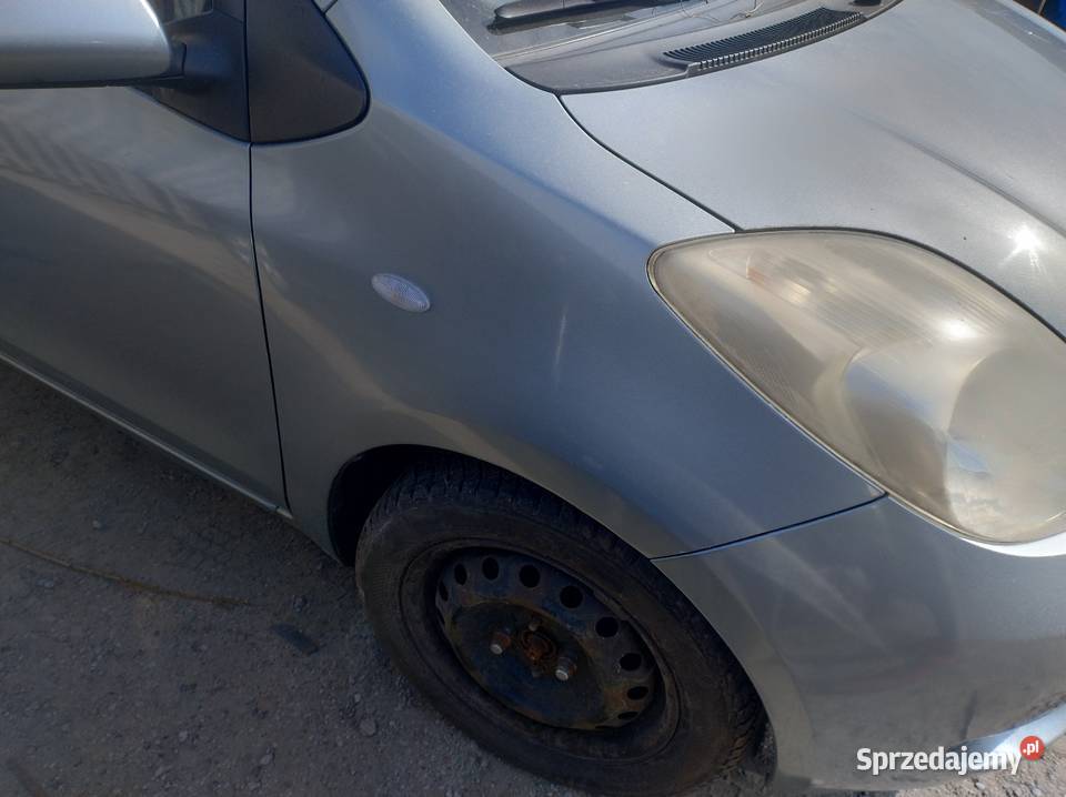 Przód Kpl Toyota Yaris II 5 D Lak1F8 Bez Rdzy Zestawy części blacharskich Części samochodowe Elbląg