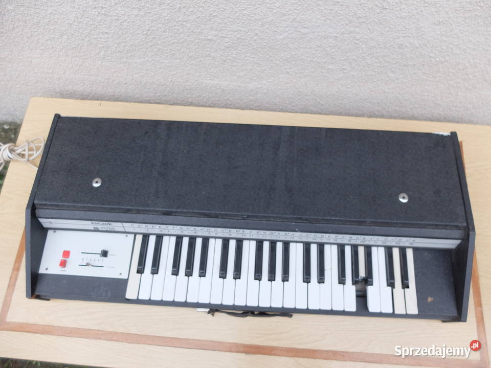 Organy Żaczek z 1979 roku PRL Eltra Bydgoszcz