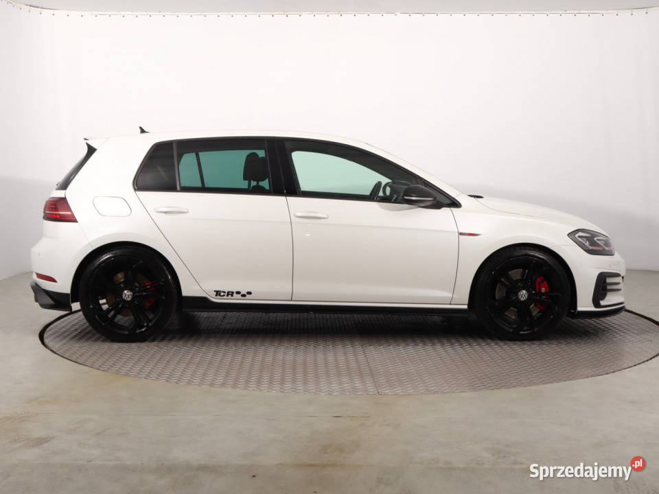 VW Golf GTI TCR Katowice
