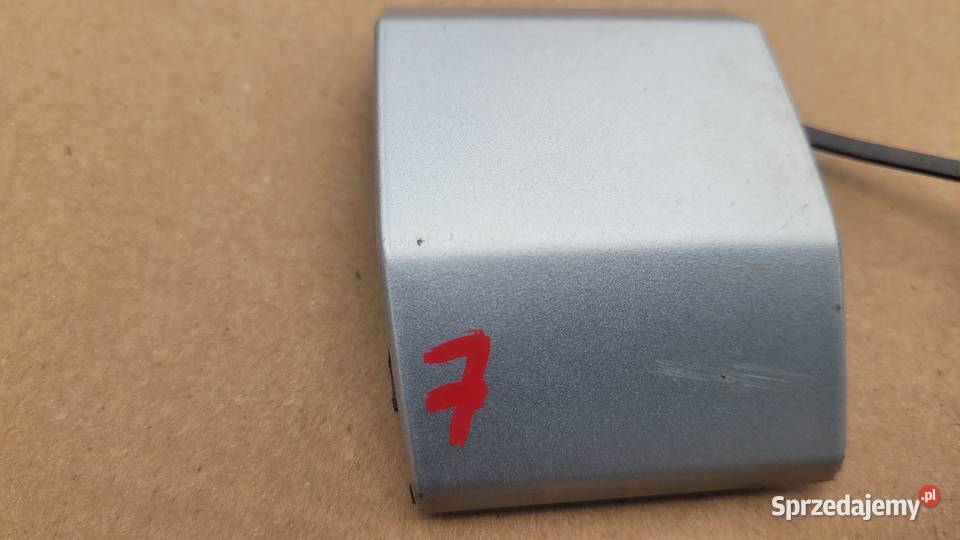 SEAT ATECA 2018 ZAŚLEPKA HAKA ZDERZAKA TYŁ Pozostałe Ruda Śląska