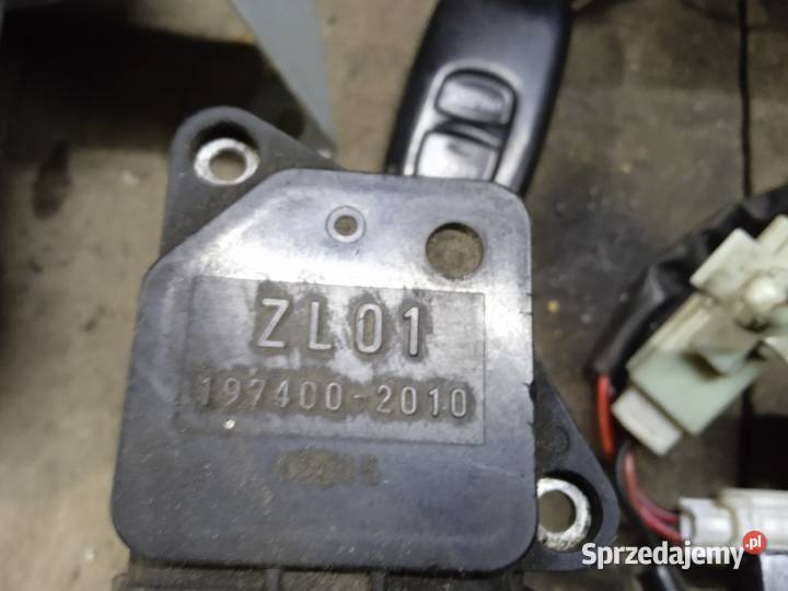 mazda 20 ictdi przepływomierz powietrza Rok produkcji 2005 Przemyśl