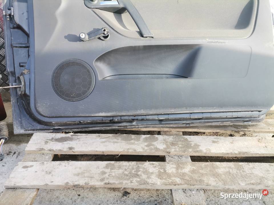 Drzwi Prawy Przód Volkswagen Polo 3D osobowe Pogorzelec sprzedam