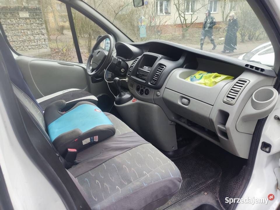 Opel Vivaro 20 diesel 2012 automat Warszawa