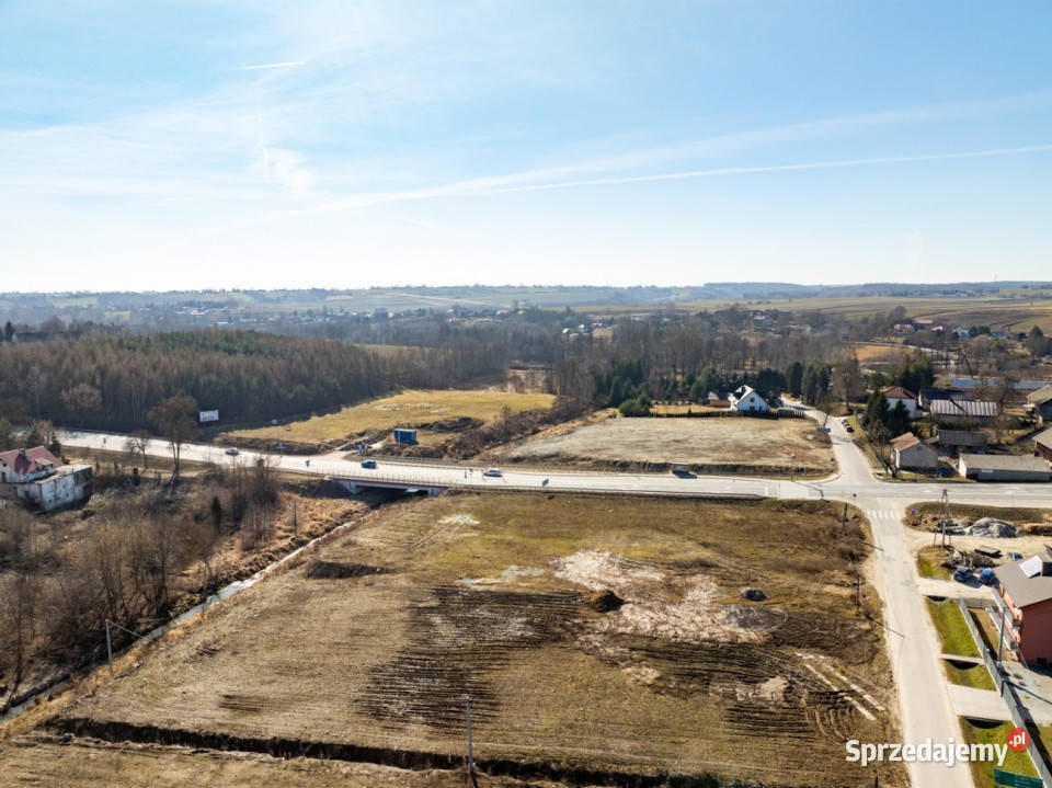 Działka usługowa z WZ DK 87 2 S7 Szczepanowice