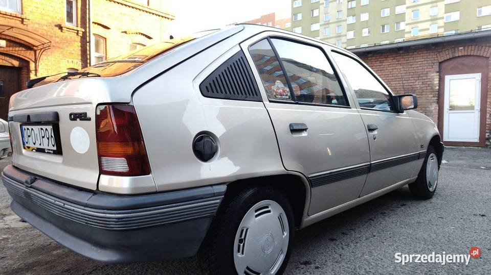 Opel kadett 14 benzyna Oława sprzedam