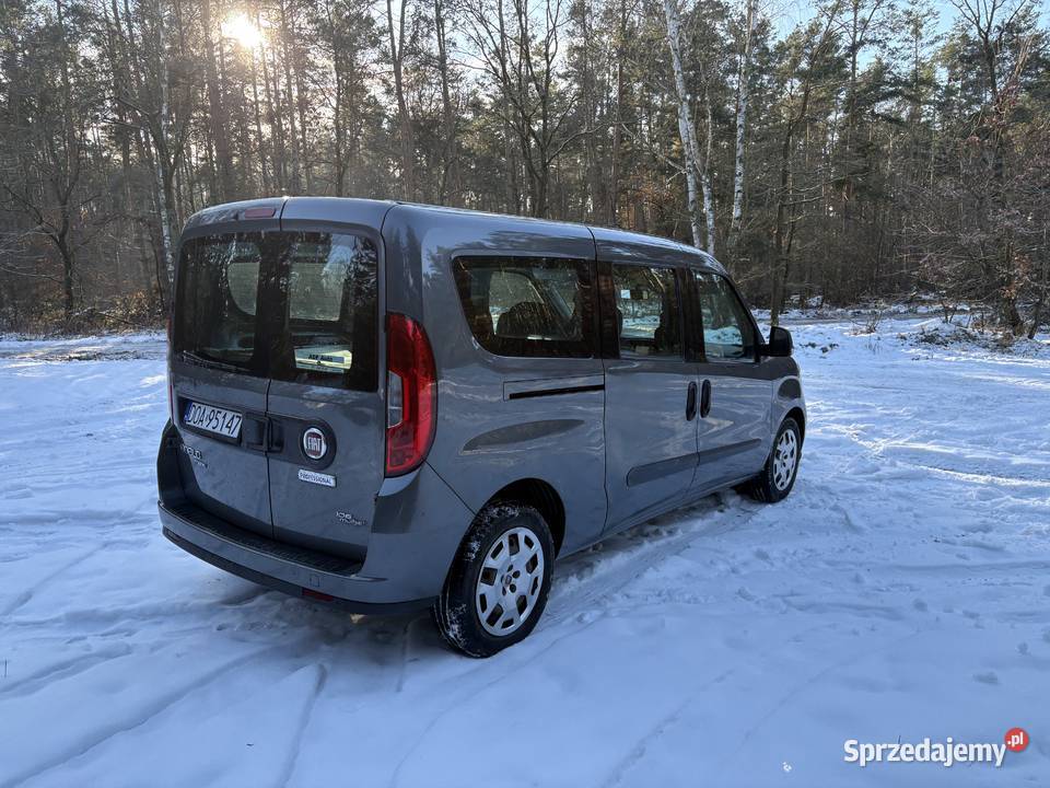 Fiat Doblo Maxi Professional osobowy 16multjet welurowa tapicerka sprzedam