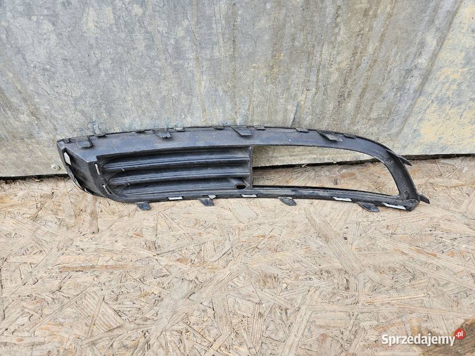 OPEL INSIGNIA A KRATKA PRAWA ZDERZAKA PRZÓD Atrapy Międzychód