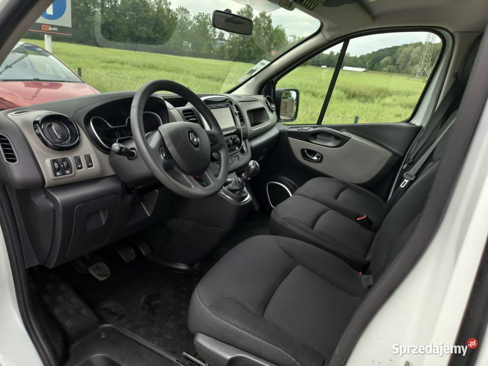 Renault Trafic 16D 125 model 2019 KARETKA