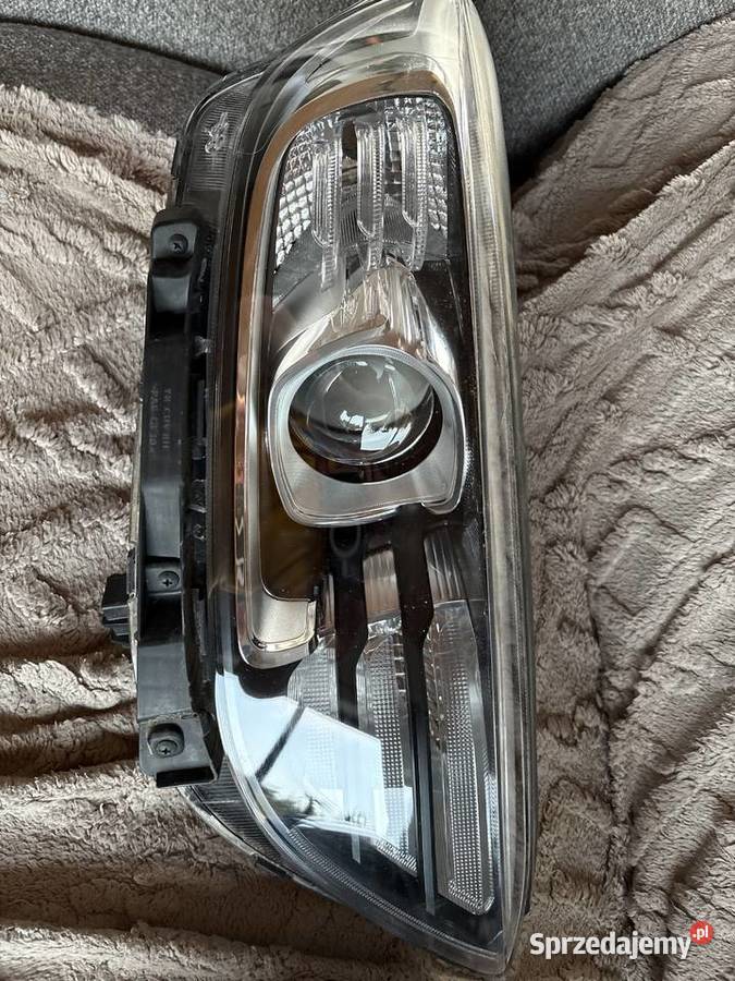 Kia Stonic lampy przód Jelenia Góra