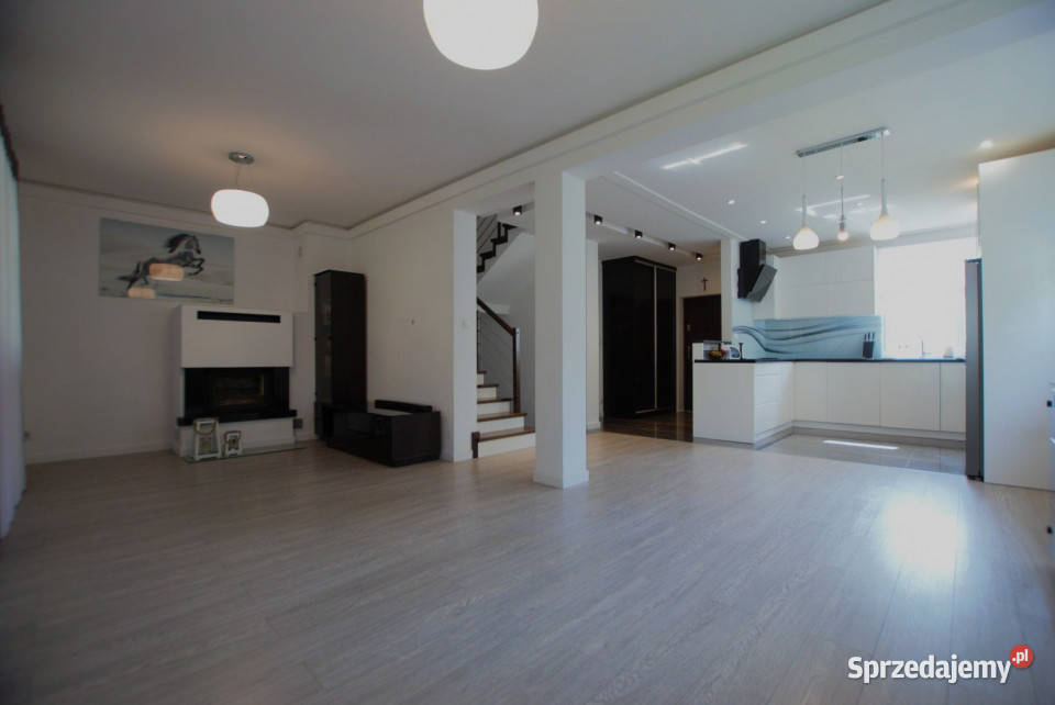 sprzedaży domu wolnostojącego 120m2 Kielce