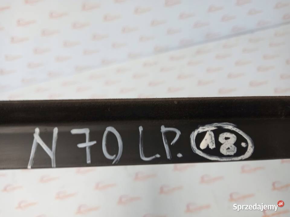 LISTWA ZGARNIAJĄCA LEWY PRZÓD 5N0837475E VW Kielce